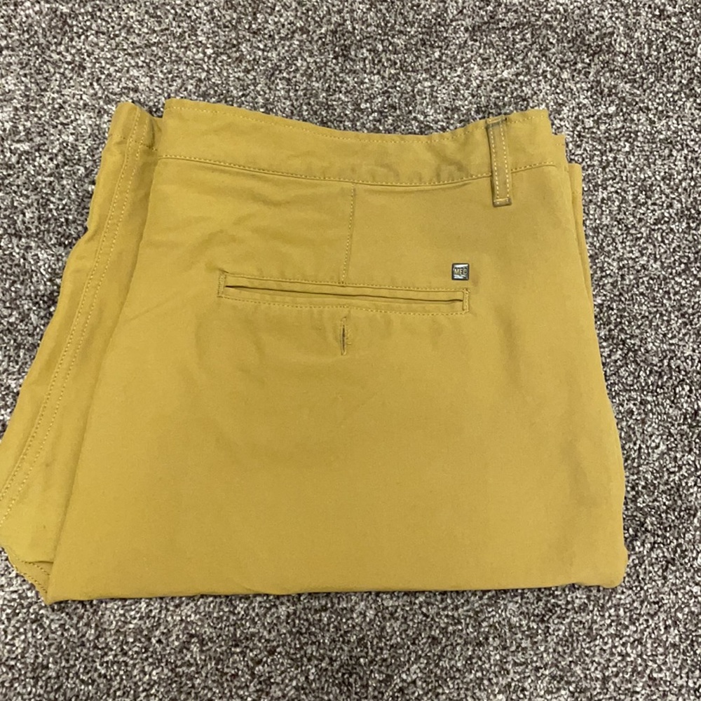 MEC Shorts - Picture 7 of 8